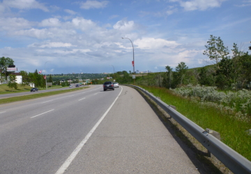 カルガリー近くの国道1号線