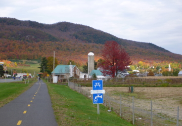 サン・ポール・ダボッツフォード街のＴＣＴコース