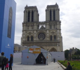 パリのノートルダム大聖堂