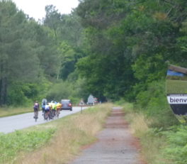 セントクラリー・エン・ボーン町のサイクリングロード