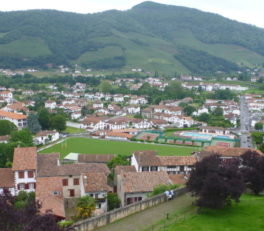 サン・ジャン・ピエ・ド・ポー町