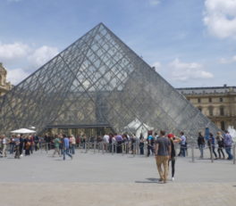 ルーブル美術館